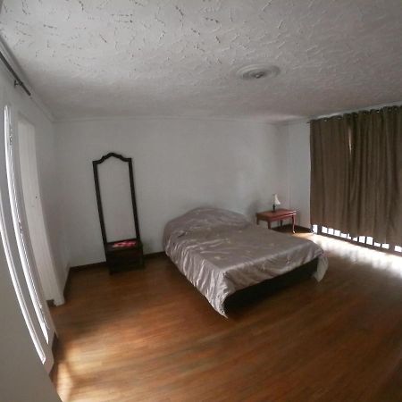 Le VI Hostal เมเดยิน ภายนอก รูปภาพ
