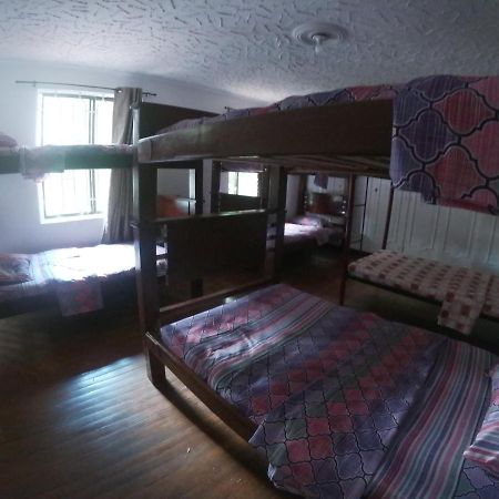 Le VI Hostal เมเดยิน ภายนอก รูปภาพ